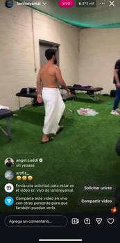 赛后亚马尔在理疗房开播，什琴斯尼嘴里一口浓烟吐出😂
